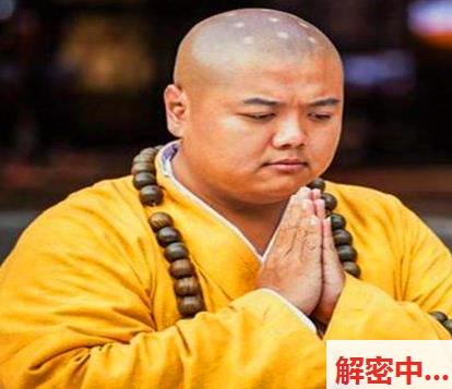 外表乖内心野高颜值小网美小渝 露脸花边事件流出 短发齐刘海 真外表乖内心野 