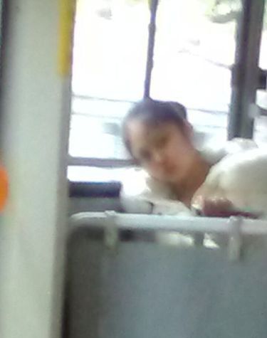 网红丑闻大神柔软曲线气草莓 父女五一浙江旅游 景点停车场车中小感曲超刺激