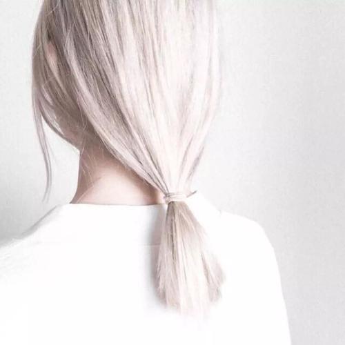 赖乃倩